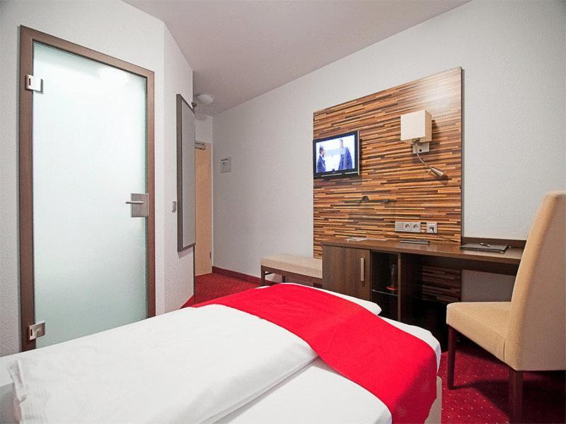 HIB Hotel in Baesweiler Exterior foto